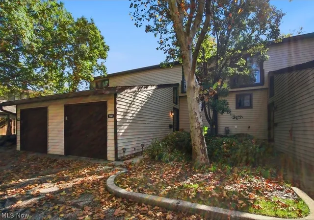 7381-pine-ridge-ct-cleveland-oh-44130/hzid_85909ea5