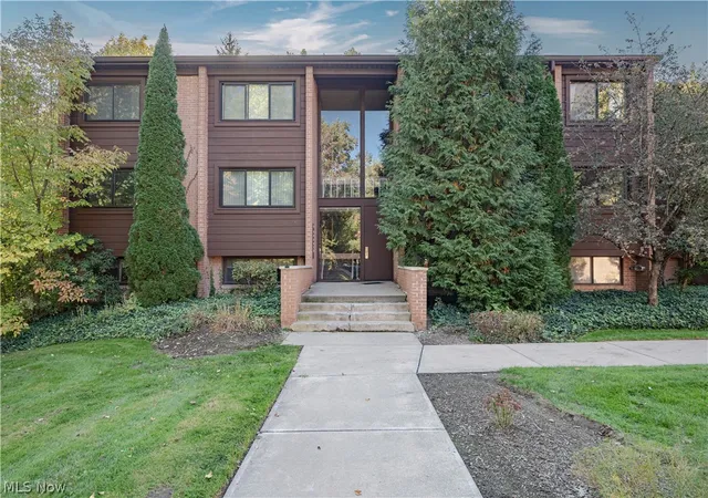 925-cyn-view-rd-202-northfield-oh-44067/hzid_020c55f0