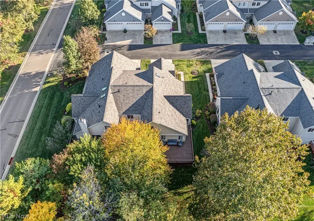 1284-cyn-view-rd-northfield-oh-44067/hzid_9f03f958