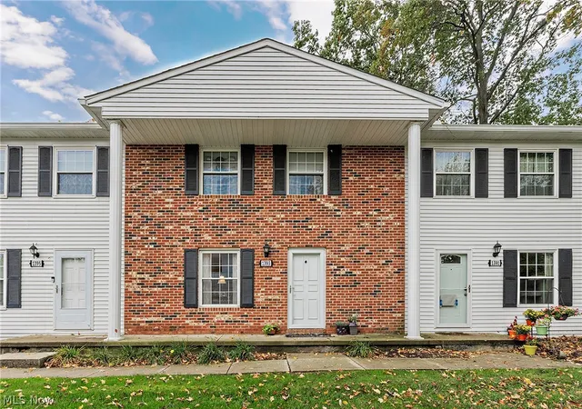 1393-munroe-fls-ave-cuyahoga-falls-oh-44221/hzid_e472ac4b