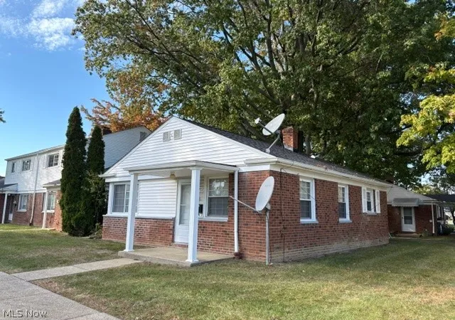 272-e-235th-street-euclid-oh-44123/hzid_7f6a7938