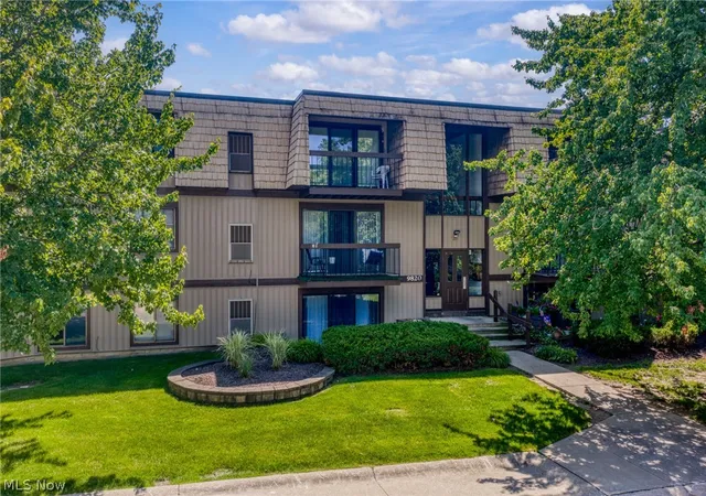 9820-sunrise-blvd-s1-north-royalton-oh-44133/hzid_53e9c6d8