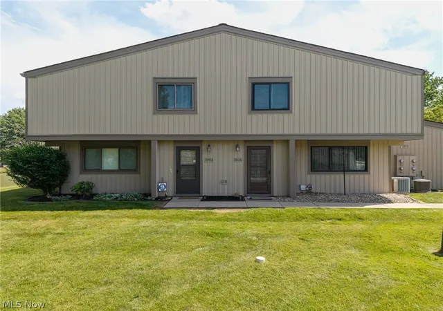 11856-harbour-light-dr-north-royalton-oh-44133/hzid_0a29bea1