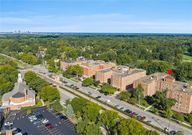 19101-van-aken-blvd-428-shaker-heights-oh-44122/hzid_cc24d523