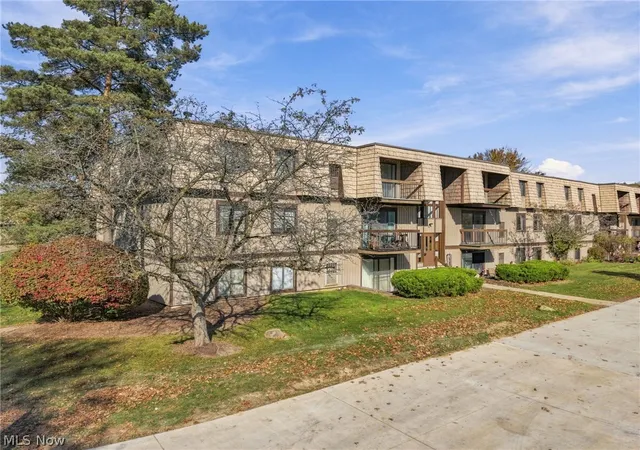9611-sunrise-blvd-k3-north-royalton-oh-44133/hzid_684d498a