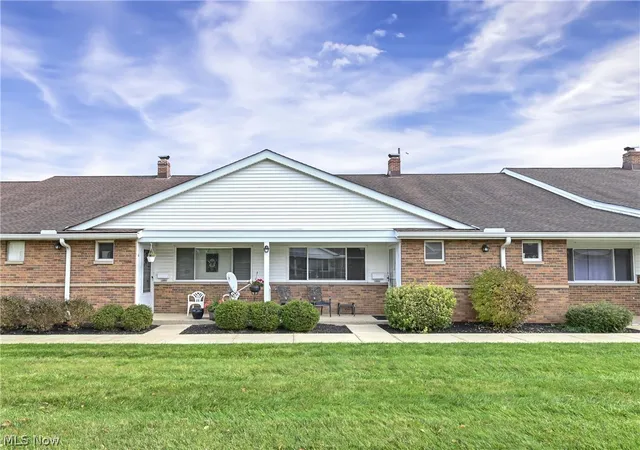 25345-country-clb-blvd-7-north-olmsted-oh-44070/hzid_d4f83ac1