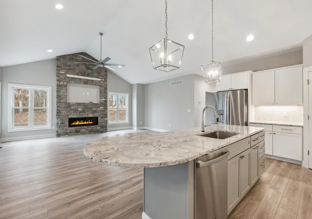1140-lochaven-cir-10b-hillsdaletownship-hillsdale-mi-49242/hzid_ba964f23
