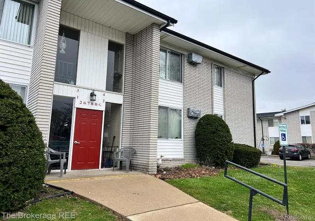 26780-joy-rd-g2-redfordcharter-township-wayne-mi-48239/hzid_c01a30ad