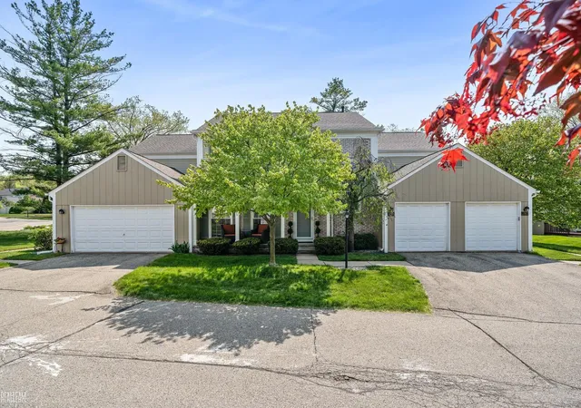 1285-lamplighter-lane-rochester-hills-mi-48306/hzid_66ae4518