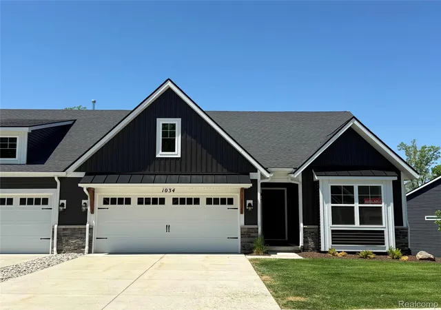 1034-camellia-cir-46-marion-township-livingston-mi-48843/hzid_c2c037d9
