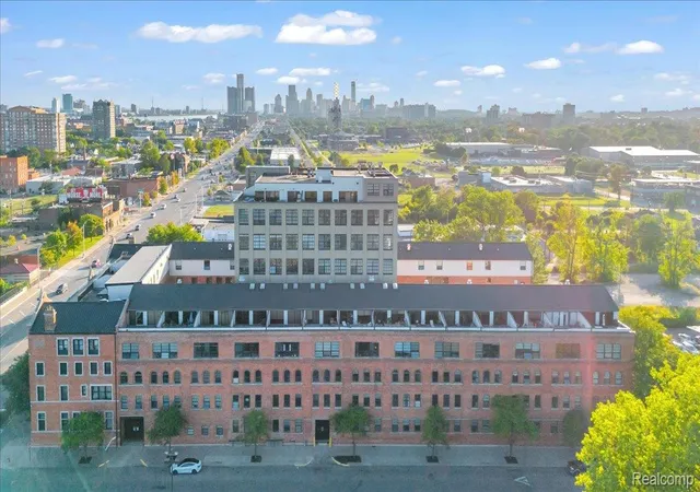 6533-e-jefferson-ave-239e-detroit-wayne-mi-48207/hzid_6cd28752