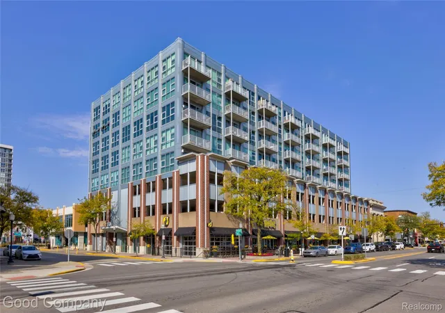 100-w-5th-street-604-royal-oak-mi-48067/hzid_7745c5bc