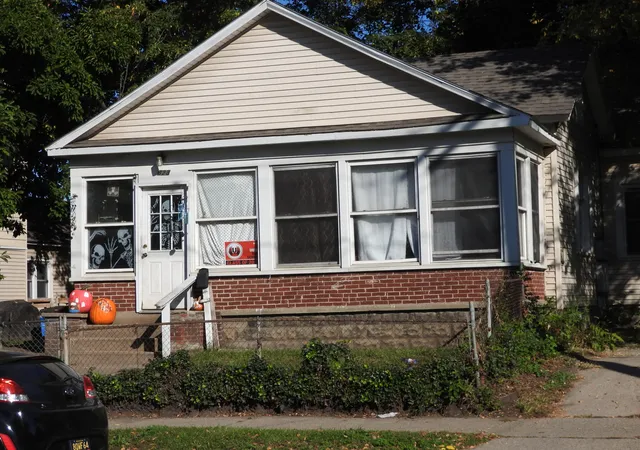 823-w-fulton-st-grand-rapids-mi-49504/hzid_202e843d