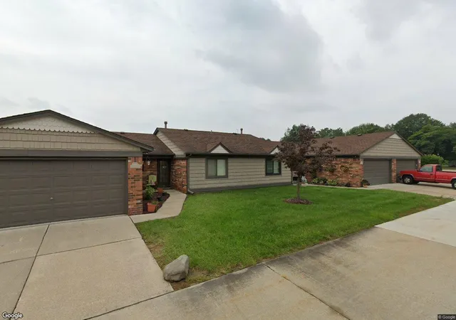 8688-villa-ln-warren-mi-48093/hzid_cf0caf4a