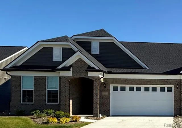 42775-arbor-dr-clinton-township-mi-48038/hzid_eeedf9e1