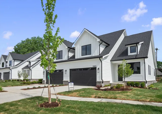 5865-heights-dr-sterlingheightscity-macomb-mi-48314/hzid_0723bffa