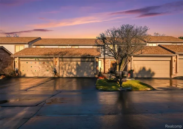 20148-evergreen-meadows-rd-southfield-mi-48076/hzid_8677eb06