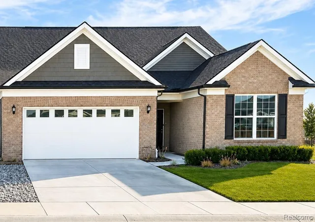 42791-arbor-dr-clinton-township-mi-48038/hzid_2e100be1