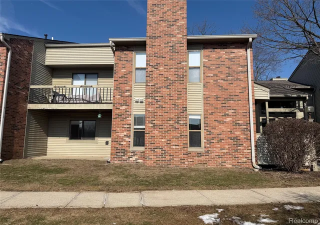 22140-indian-crk-dr-farmington-hills-mi-48335/hzid_574e4993
