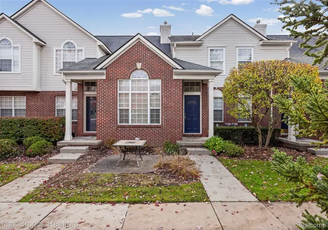 19105-alexa-dr-walled-lake-mi-48390/hzid_0d2f2f54