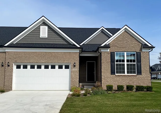 42744-arbor-dr-clinton-township-mi-48038/hzid_4633657e