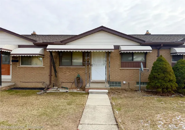 8401-18-mile-rd-196-sterlingheightscity-macomb-mi-48313/hzid_f12f9604