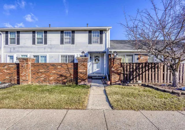 15207-renshaw-dr-clinton-township-mi-48038/hzid_e8b47e22