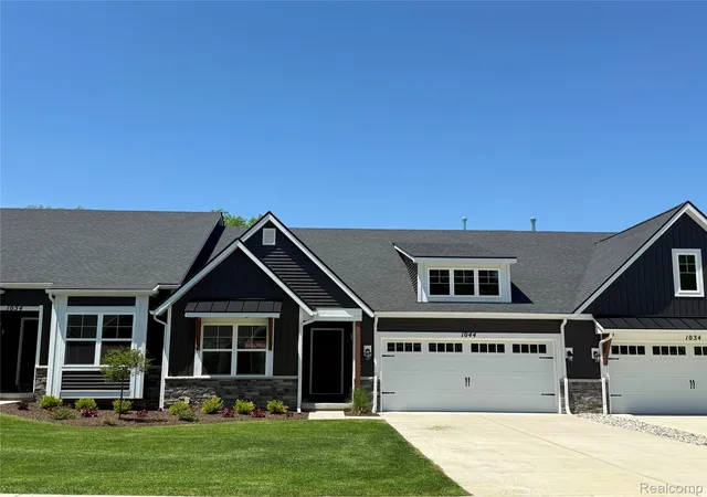 1044-camellia-cir-45-mariontownship-livingston-mi-48843/hzid_8569bd64