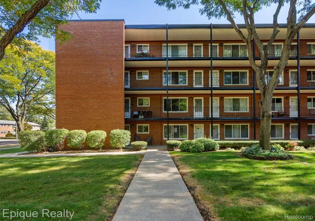 2915-w-13-mile-rd-101-royaloakcity-oakland-mi-48073/hzid_d0231df4