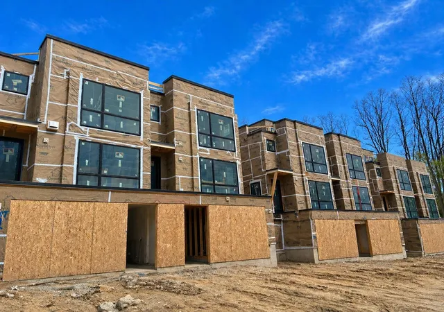 1124-longshore-dr-unit-1-annarborcity-washtenaw-mi-48105/hzid_7493dd02