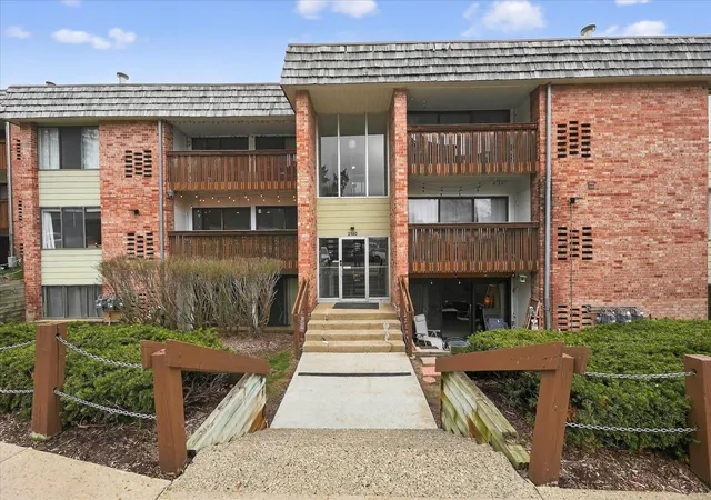2140-pauline-blvd-206-annarborcity-washtenaw-mi-48103/hzid_d1746ccd