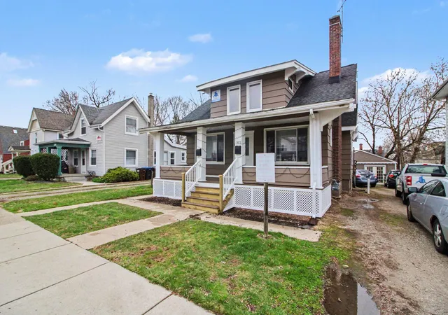 212-n-summit-st-ypsilanti-mi-48197/hzid_b5445e07