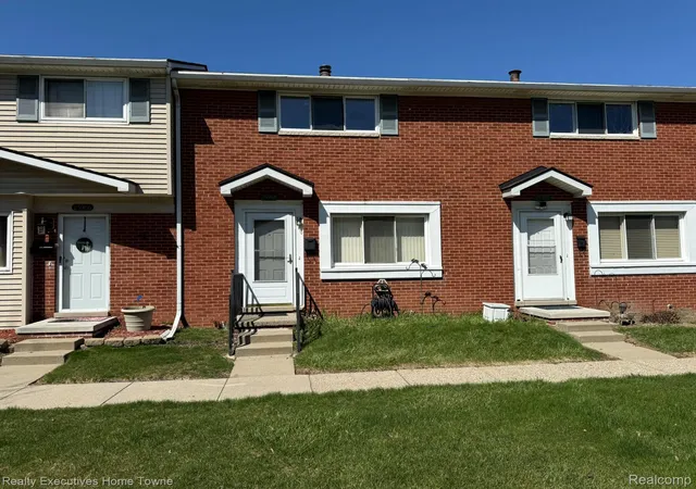 25968-jeanette-roseville-mi-48066/hzid_2e635b5d