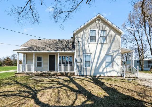 5459-coan-st-ne-sand-lake-mi-49343/hzid_626adbe5