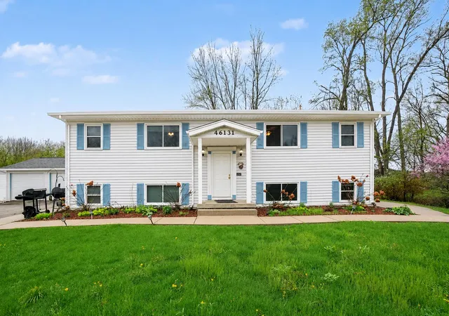 46131-s-lakeshore-dr-lawrencetownship-vanburen-mi-49064/hzid_6a51e421