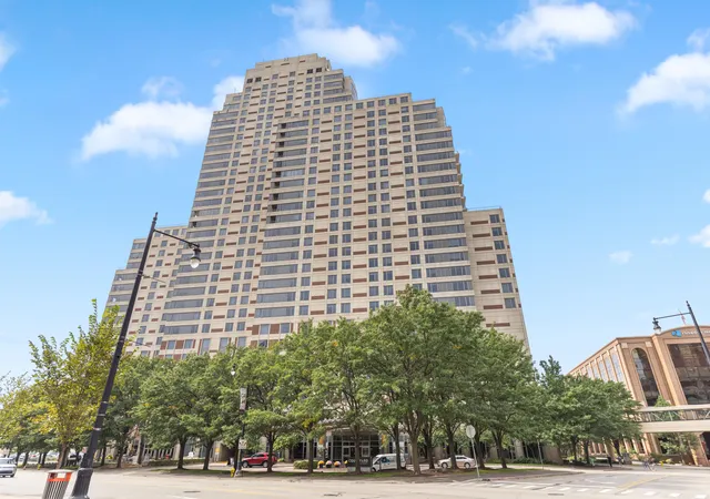 103-campau-cir-nw-1911-grandrapidscity-kent-mi-49503/hzid_c987ae6c