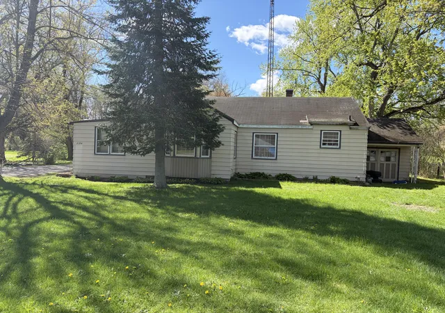 2394-yankee-st-niles-mi-49120/hzid_6f3cc06c