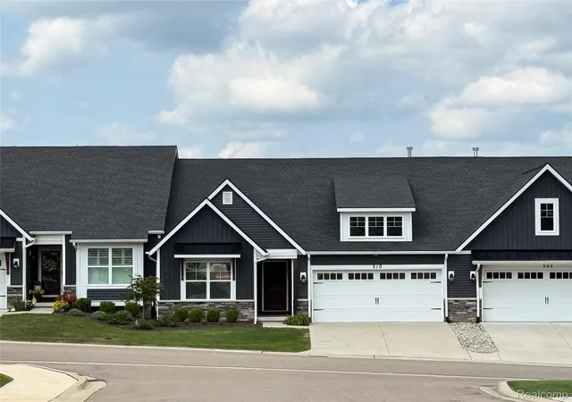 210-canyon-crk-ct-2-mariontownship-livingston-mi-48843/hzid_05e5f7b9