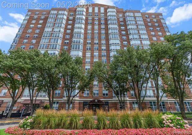 250-e-harbortown-dr-detroitcity-wayne-mi-48207/hzid_459d5993