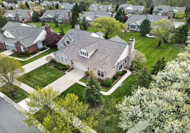 44543-birchwood-ct-northville-mi-48168/hzid_b15a6077