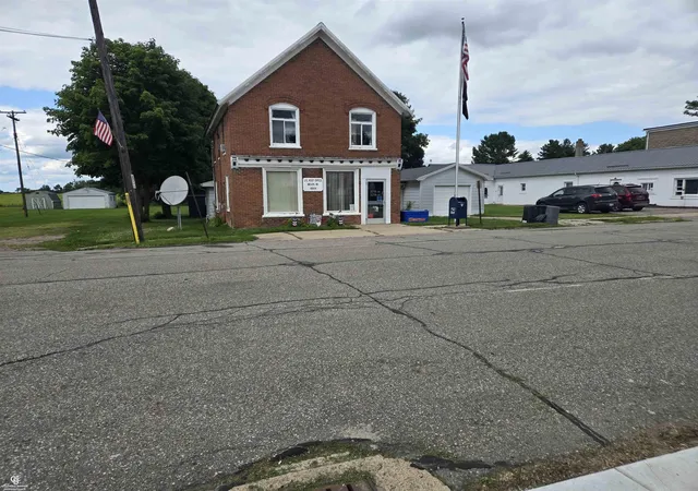1296-main-st-melvin-mi-48454/hzid_7a9db768