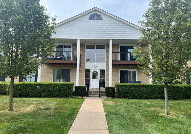 11740-seaton-dr-4-sterlingheightscity-macomb-mi-48312/hzid_71b57c4a