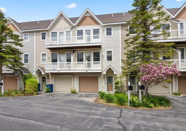 86-spinnaker-dr-manistee-mi-49660/hzid_63a7d32c