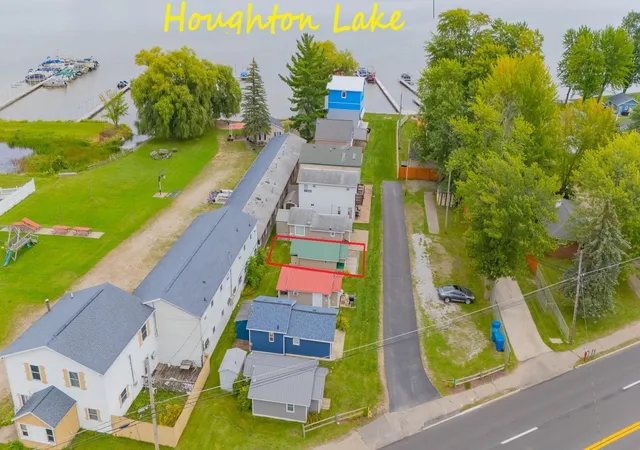 6482-w-houghton-lake-dr-roscommontownship-roscommon-mi-48629/hzid_946932ab