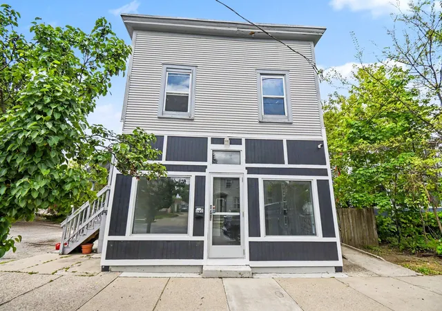 613-fuller-ave-se-grand-rapids-mi-49506/hzid_05d7e90c