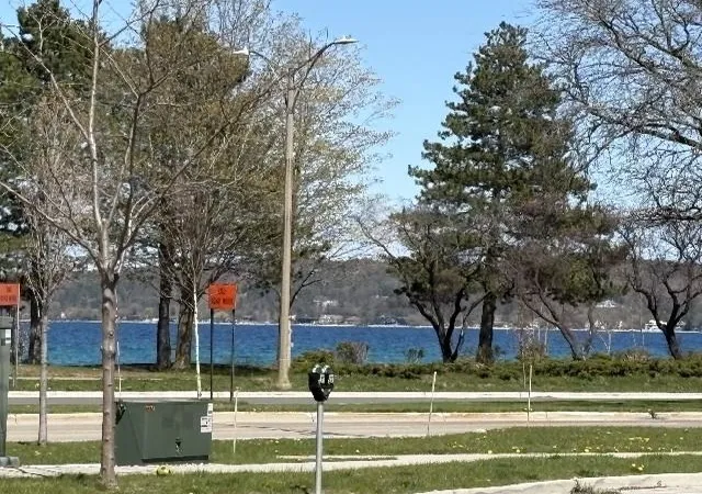 537-randolph-st-traverse-city-mi-49684/hzid_0aa8ace3