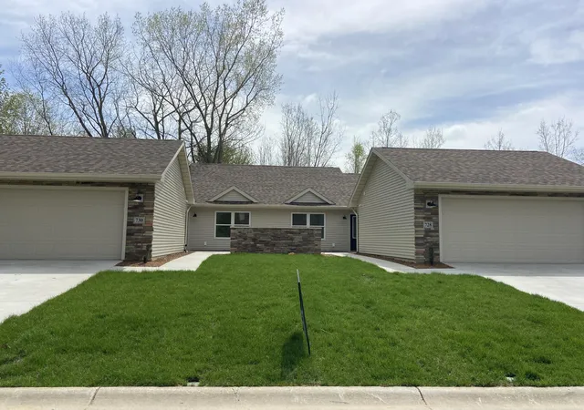 730-violet-way-saint-joseph-mi-49085/hzid_6c3bcb8e