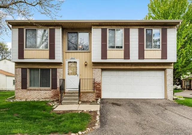 2968-roundtree-dr-troy-mi-48083/hzid_3e4fb61b