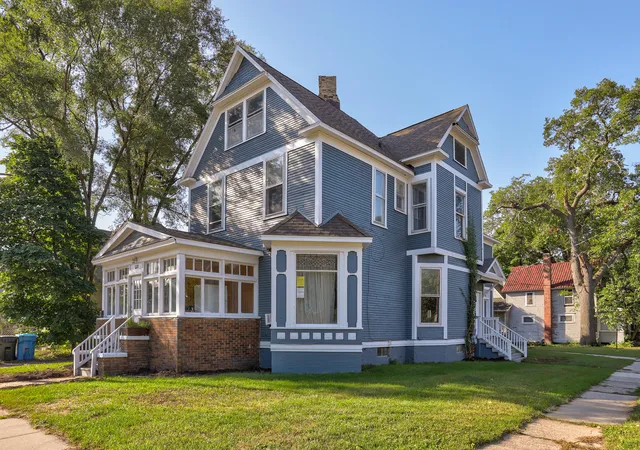 1223-terrace-st-muskegon-mi-49442/hzid_f215a6a0