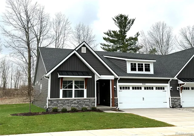 301-canyon-creek-ct-28-mariontownship-livingston-mi-48843/hzid_691a30cf